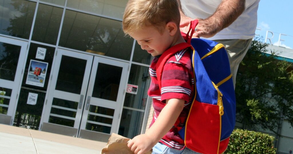 Le diagnostic de TDAH est deux fois plus probable pour les plus jeunes enfants de la classe, selon une étude