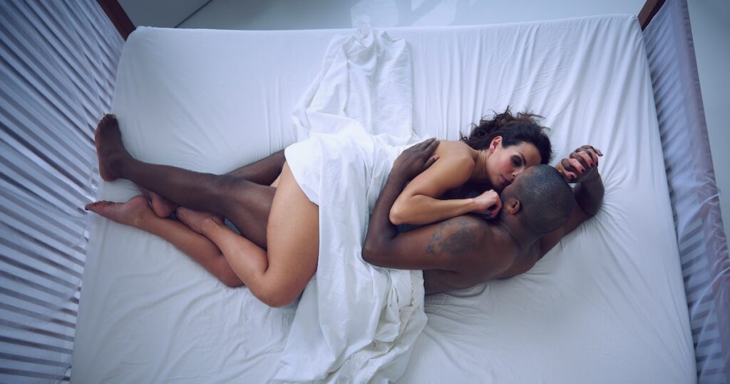 Meilleures positions sexuelles seniors pour les personnes qui vieillissent un peu