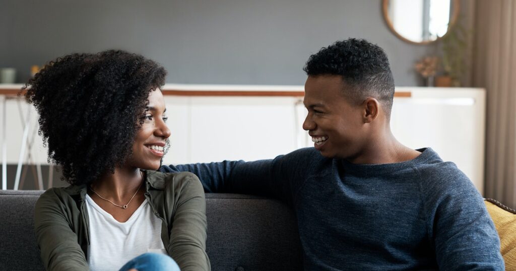 Comment être là pour un partenaire anxieux : conseils d'experts