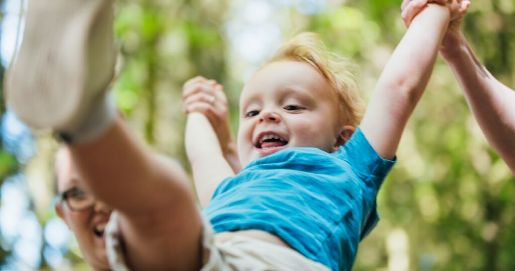 9 façons dont les parents blessent accidentellement leurs enfants