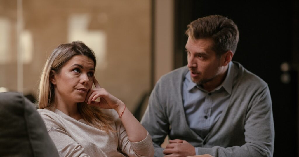 Comment discuter des problèmes parentaux et ne pas perdre la tête