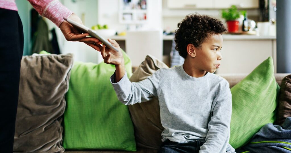 Punition pour les enfants qui ne réagissent pas à la punition