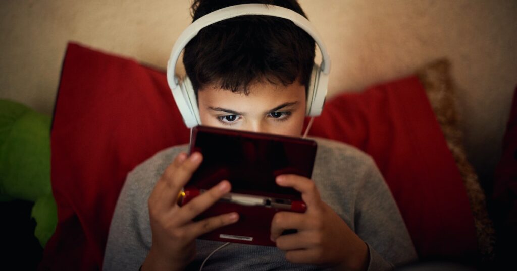 Le temps passé devant un écran change littéralement le cerveau des jeunes enfants