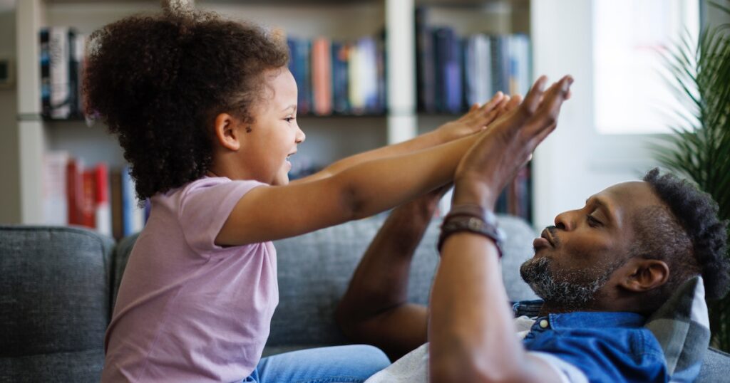 Si vous ne jouez pas avec vos enfants, ils manquent quelque chose