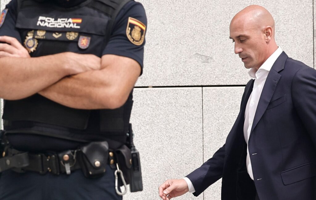 La Garde civile libère Luis Rubiales, en attendant sa convocation devant le juge