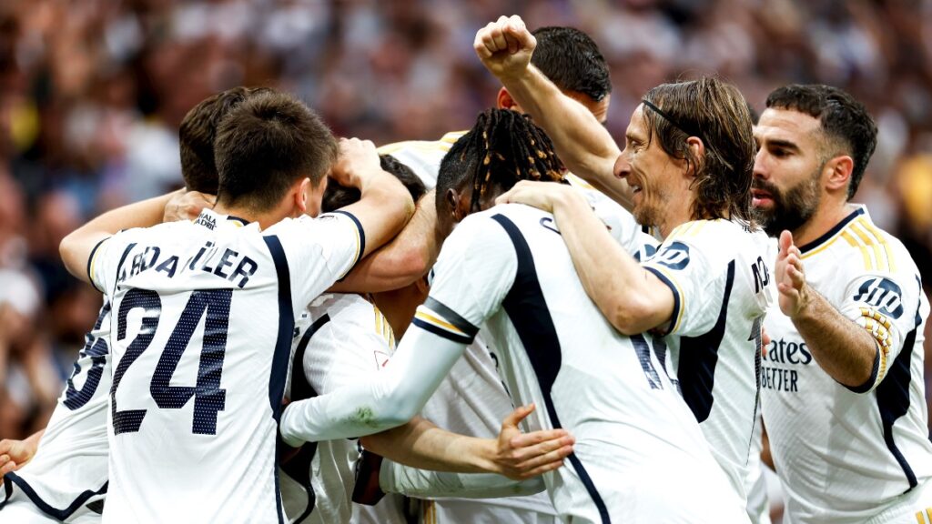 Real Madrid celebra los goles que les da La Liga