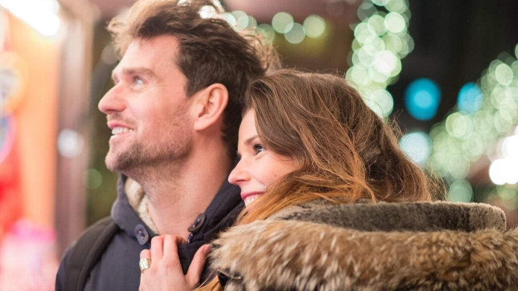Amor en tiempos de Navidad: ¿realidad o ilusión en una relación? - Pixabay