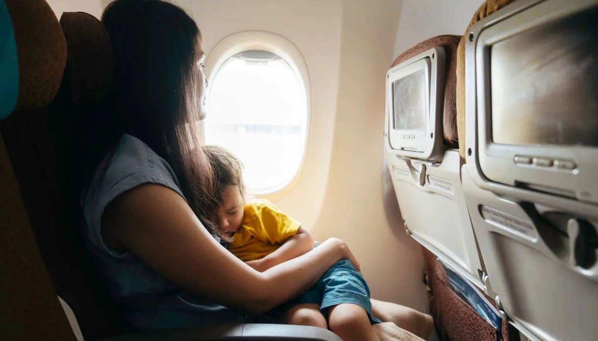Enfants dans l'avion