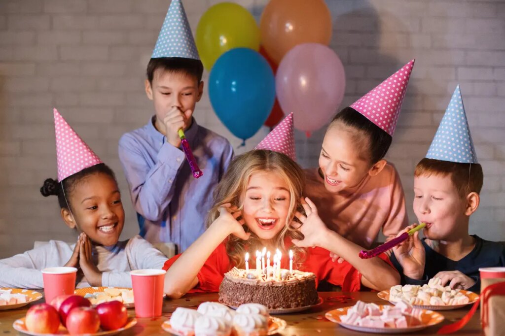 "Je déteste ça" : l'idée de fête d'anniversaire des enfants de Genius divise les parents